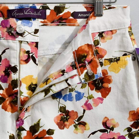 Size 14 White Gloria Vanderbilt Ladies' Amanda Short - Picture 4 of 8